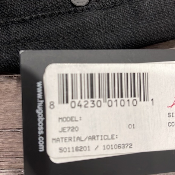 Hugo Boss black denim jeans size 30 waist, 34 length - Picture 3 of 3